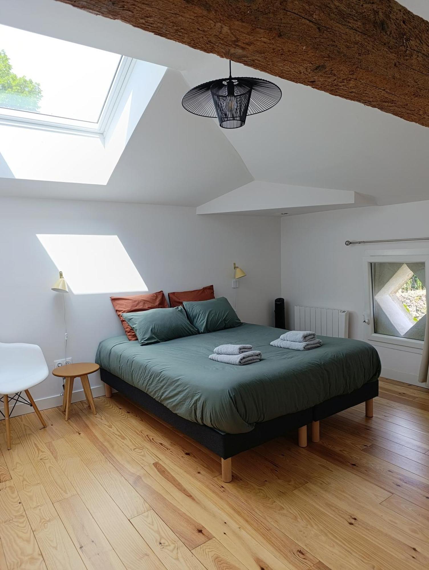 Maison Irondas Saint-Pierre-d'Aurillac Екстериор снимка